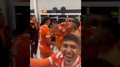 Cobreloa se burla de Colo Colo y repite la escena de la U en el camarín del Monumental