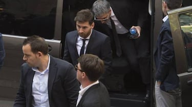 Laporta: “Certain figures want to force Messi out of the club”