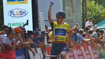 Romain Gregoire gana de amarillo en la tercera etapa del Tour de Limousin