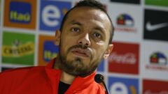 Díaz: "Ojalá Valdivia vuelva; nadie tiene sus condiciones"