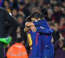 Messi y Suárez lideran al Barça en gran goleada ante Girona