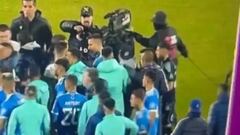 Católica reacciona a la denuncia de agresión y exhibe un video que apunta a la U