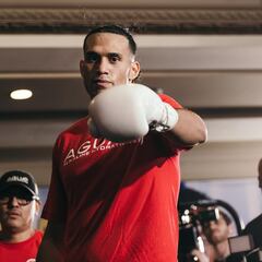 Benavidez throws down the gauntlet: “Canelo, what’s the problem?”