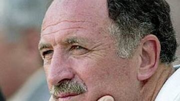 <b>MAL FINAL.</b> Scolari se ha despedido de Brasil con una pobre actuación de su selección, campeona del mundo, contra Paraguay, lo cual es un lunar negro en su trayectoria.