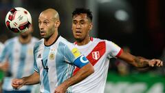 Mascherano explota tras su fallo ante Perú: "Es una mierda"