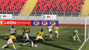 El golazo 'maradoniano' que salvó a Colo Colo del descenso
