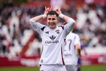 Una carrera de medio campo y posterior definición picándola por encima del portero, bien merecen un sitio en el once de la jornada. Morcillo lo hizo para poner el 2-0 momentáneo en el marcador ante el Málaga. El centrocampista está de dulce este curso y suma ya siete tantos.