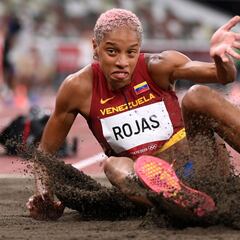 Yulimar Rojas: "Estoy en llamas"