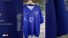 A user shared a video on social media of how he gave a second life to an old Japan soccer jersey, and the difference will amaze you.