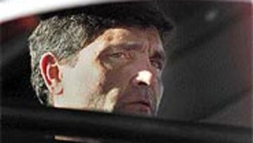 <b>CASI FUERA</b>. Juande Ramos tiene las horas contadas, tanto si su equipo gana como si pierde hoy.