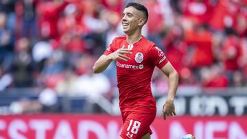 El uruguayo está convertido en uno de los mejores jugadores del torneo. En apenas cuatro partidos ha mostrado su gran calidad en el ataque del Toluca y ha metido tres goles. Recordar que Leo pertenece a Tigres, pero para este Clausura 2020 llegó a la Liga MX en calidad de préstamo. 