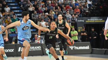 09/12/2023 PARTIDO BALONCESTO BASKET
LIGA ACB LIGA ENDESA JORNADA 13
BILBAO - RIO BREOGAN
JUAN FERNANDEZ MELWIN PANTZAR *** Local Caption ***