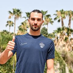 San Román regresa al Elche para competir en la portería con Edgar Badia