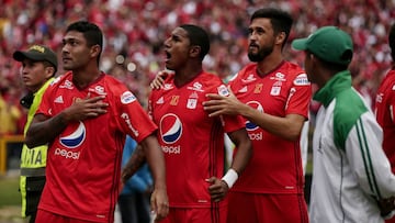 América espanta los temores del regreso y da golpes de autoridad