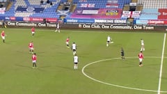 Era el día de su debut y a los 11 minutos hizo esto: ¡en Inglaterra nadie lo puede creer!