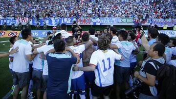 Bochornosa pugna con guardias empañó el festejo estudiantil