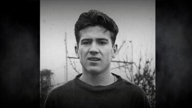 José Antonio Muñoz, jugador de baloncesto que vistió la Real Madrid entre los años 1949 y 1954, en los que el equipo conquistó tres Copas de España y una Copa Latina, falleció el 18 de agosto, a los 90 años de edad. El madrileño Muñoz medía 1,80 y jugaba de base. También fue dos veces internacional con España. 