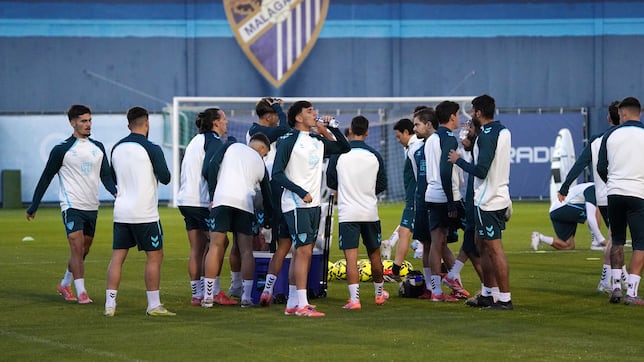 Juanfran Funes vs Alberto González: duelo entre dos amigos y revisionistas del VAR