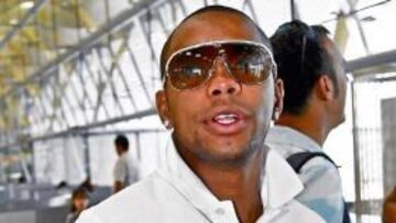 <b>A LA ESPERA. </b>Robinho no tiene claro aún si tendrá que hacer las maletas para ir a Londres.