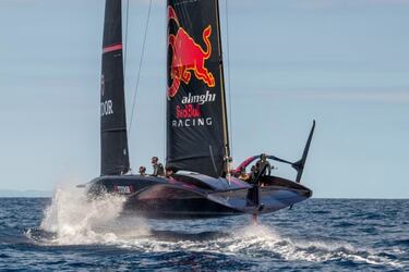 Alinghi Red Bull Racing se adueña de Barcelona
