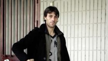 <b>PUNTAL. </b>Pelegrín, a la salida del estadio Teresa Rivero.