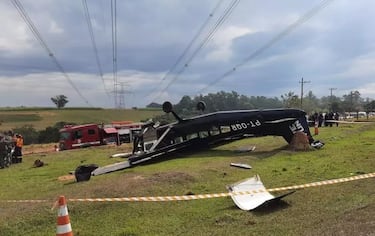 “Hace cuatro años me caí desde un avión, murió gente... Después del trauma, volví a volar y rompí tres récords mundiales”