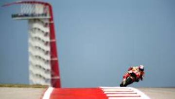 Márquez volvió a liderar la tabla en Austin y logró otra pole.