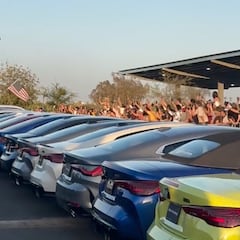 Colby Raha vuela sobre 23 coches y rompe récord mundial de salto en moto