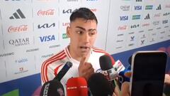Una figura de la Roja vive un tenso momento con un periodista y así reacciona: “¿Me vas a decir que...?"
