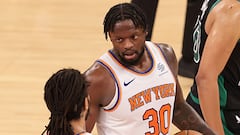 When was the last time New York Knicks played in the playoffs?