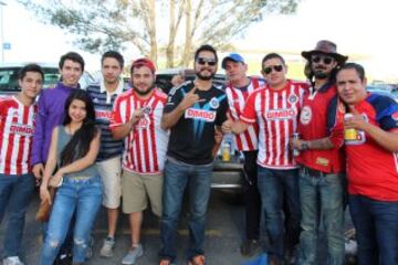 Fans en el Chivas vs América