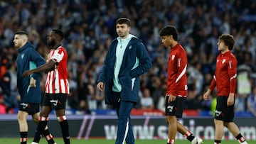 Soccer Football - Copa del Rey - Semi Final - Second Leg - Real Sociedad v Athletic Bilbao - Reale Arena, San Sebastian, Spain - March 4, 2026 Athletic Bilbao's Unai Egiluz looks dejected after the match REUTERS/Vincent West