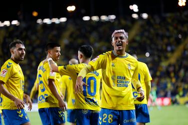 La baja del coloso Álex Suárez alimenta el debate