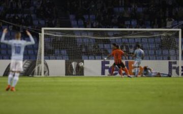 Gustavo Blanco marca el 0-1. 