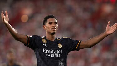 Real Madrid's English midfielder #05 Jude Bellingham celebrates scoring his second goal during the Spanish Liga football match between UD Almeria and Real Madrid CF at the Municipal Stadium of the Mediterranean Games in Almeria on August 19, 2023. (Photo by JORGE GUERRERO / AFP)