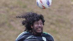 Higuita, siempre al lado de la pelota en la práctica de Nacional