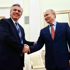 Putin felicita a Fernández por la victoria de Argentina: qué dijo y cómo respondió el presidente argentino