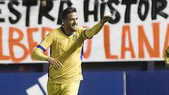 Esteban Burgos, del Alcorc&oacute;n, festeja su gol ante Osasuna.