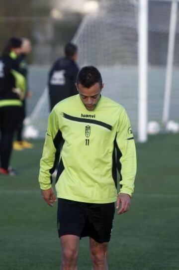 Entrenamiento del Granada. Dani Benitez conoci¨® la noticia de su positivo en el control anti-doping posterior al partido de liga Granada-Betis.