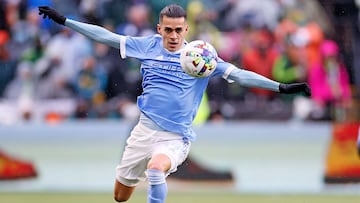 El sudamericano deja la instituci&oacute;n neoyorquina, con la que recientemente fue campe&oacute;n de MLS, buscando triunfar en el f&uacute;tbol ruso y estar en su selecci&oacute;n.