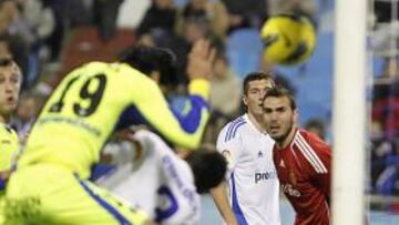 <b>UN EMPATE CONFUSO. </b>Güiza y Paredes, que tocó dentro el balón puesto por Pedro León para el 1-1.