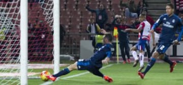 El Arabi marca el 1-1.