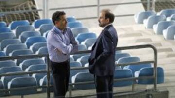 Ángel Torres abronca a Luis García en el mismo Coliseum