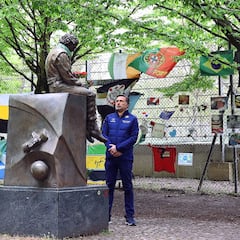 El recuerdo de Ayrton Senna permanece en Ímola