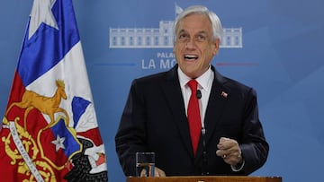 El Presidente de la República anunció anoche una serie de medidas para intentar satisfacer las demandas levantadas por las multitudinarias manifestaciones sociales.