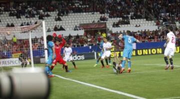 0-1. Ryazantsev anotó el primer tanto.