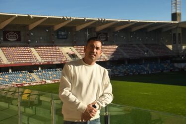 Charles: “El Eibar debe centrarse en la Liga”