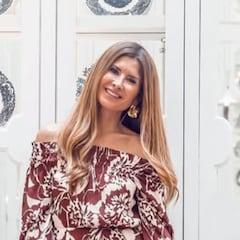 Muere el marido de la influencer Rebeca Labara en un accidente de tráfico: ella y su bebé, heridas