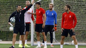 Diego Martínez durante un entrenamiento.