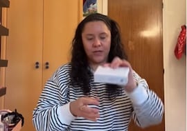 Una trabajadora de Mango comparte todo lo que contiene su cesta de Navidad: “Y me faltó el queso”